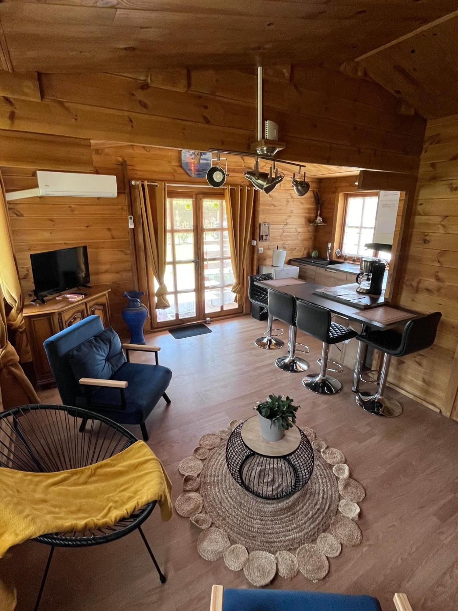 Chalet En Sologne A Villefranche Sur Cher Esterno foto
